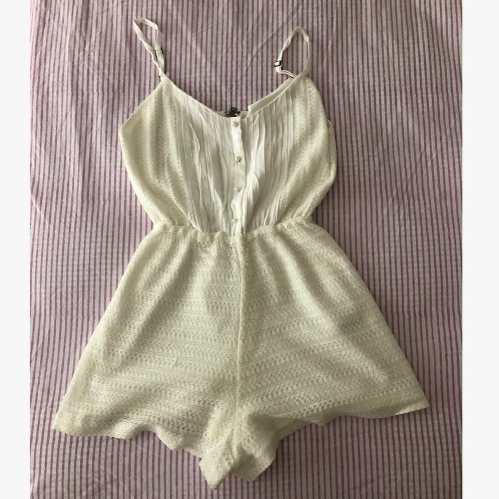 Cream Alice and Olivia romper